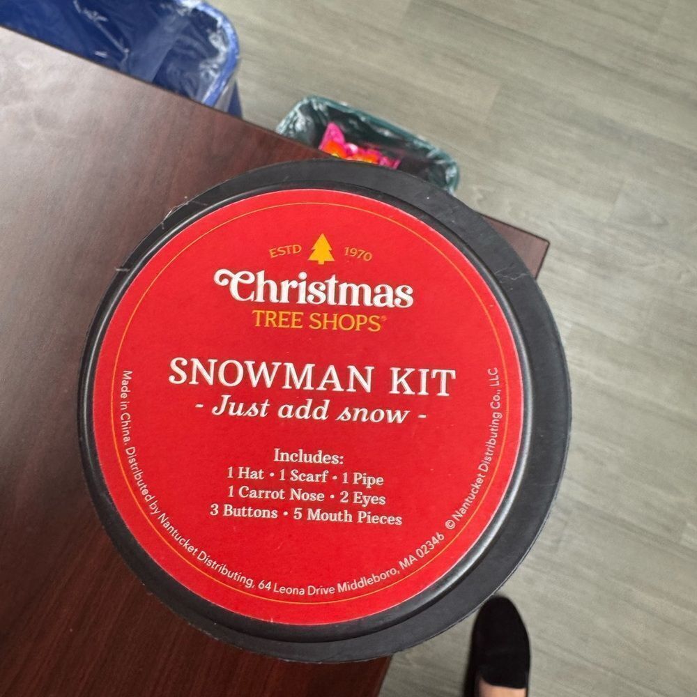 NWOT Snowman Kit - Picture 2 of 7